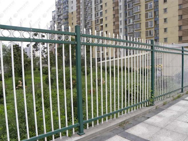 小區(qū)隔離網(wǎng)圖片2