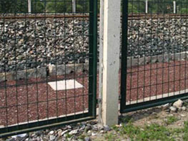 鐵路防護(hù)欄圖片2 鐵路防護(hù)欄圖片2