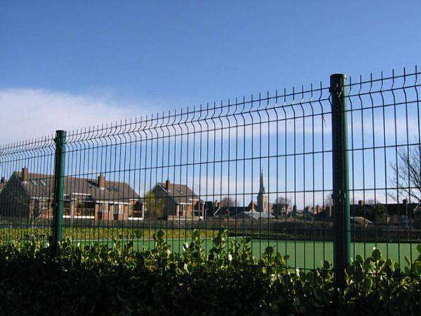 鐵絲網圍墻圖片2