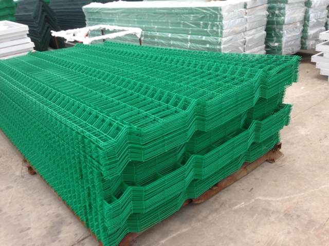 三角折彎護欄網(wǎng)圖片3