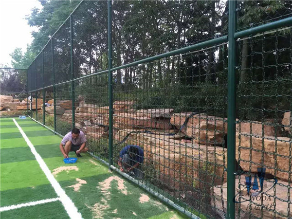 籃球場(chǎng)圍網(wǎng)圖片5 籃球場(chǎng)圍網(wǎng)圖片5