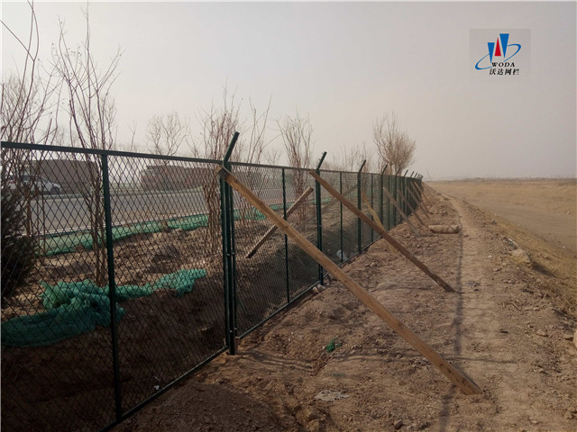北京大興機場附近河道護欄網案例圖片7 北京大興機場附近河道護欄網案例圖片7