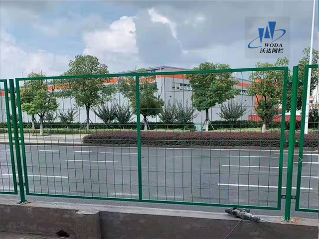 公路護(hù)欄網(wǎng)圖片6 公路護(hù)欄網(wǎng)圖片6